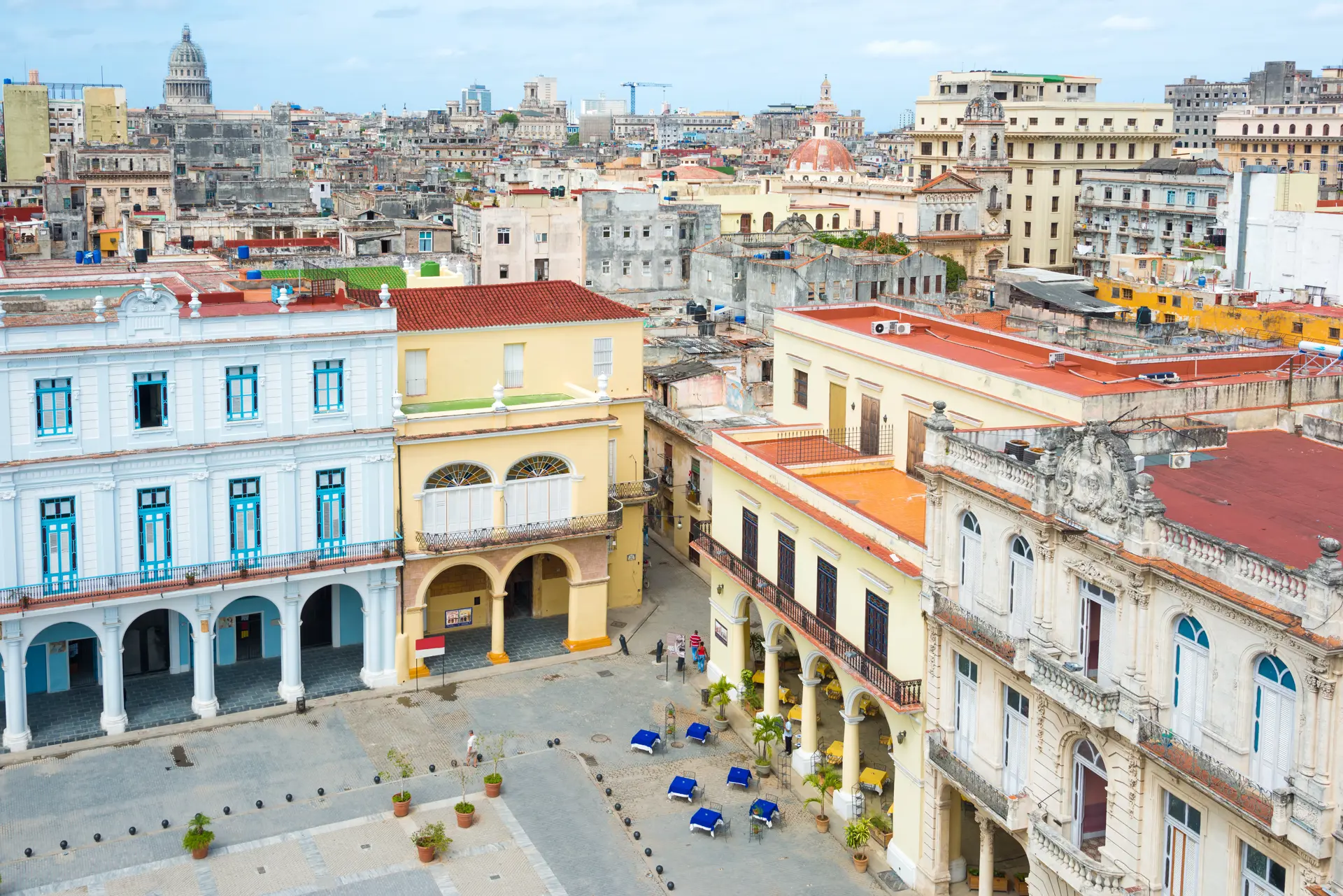 HAVANNA - vores casas i Havanna ligger allesammen i den hyggelige gamle bydel, Habana Vieja, i gåafstand fra restauranter og caféer, Check Point Travel