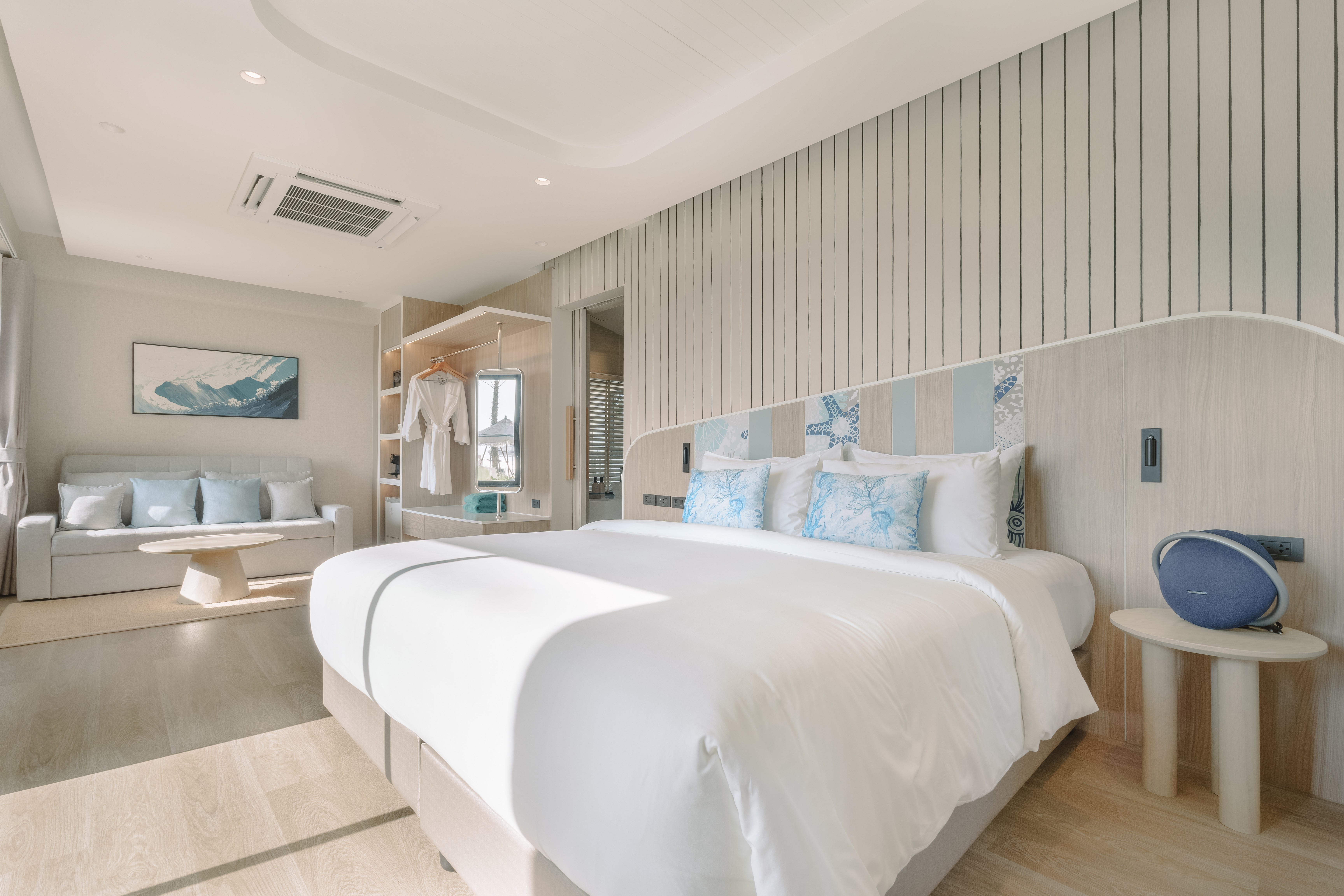 02. Beachfront Villa