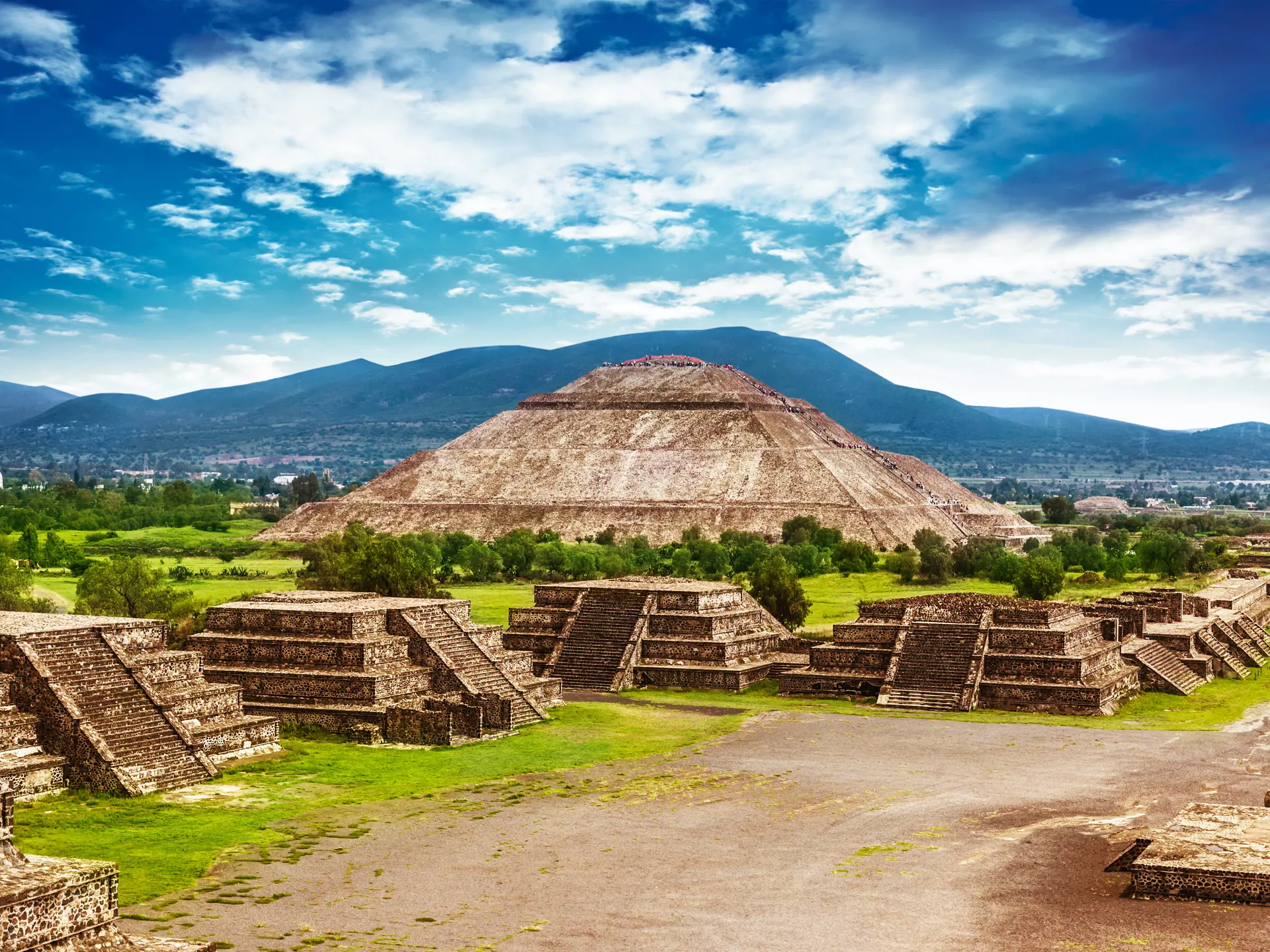 Teotihuacan 02.jpg