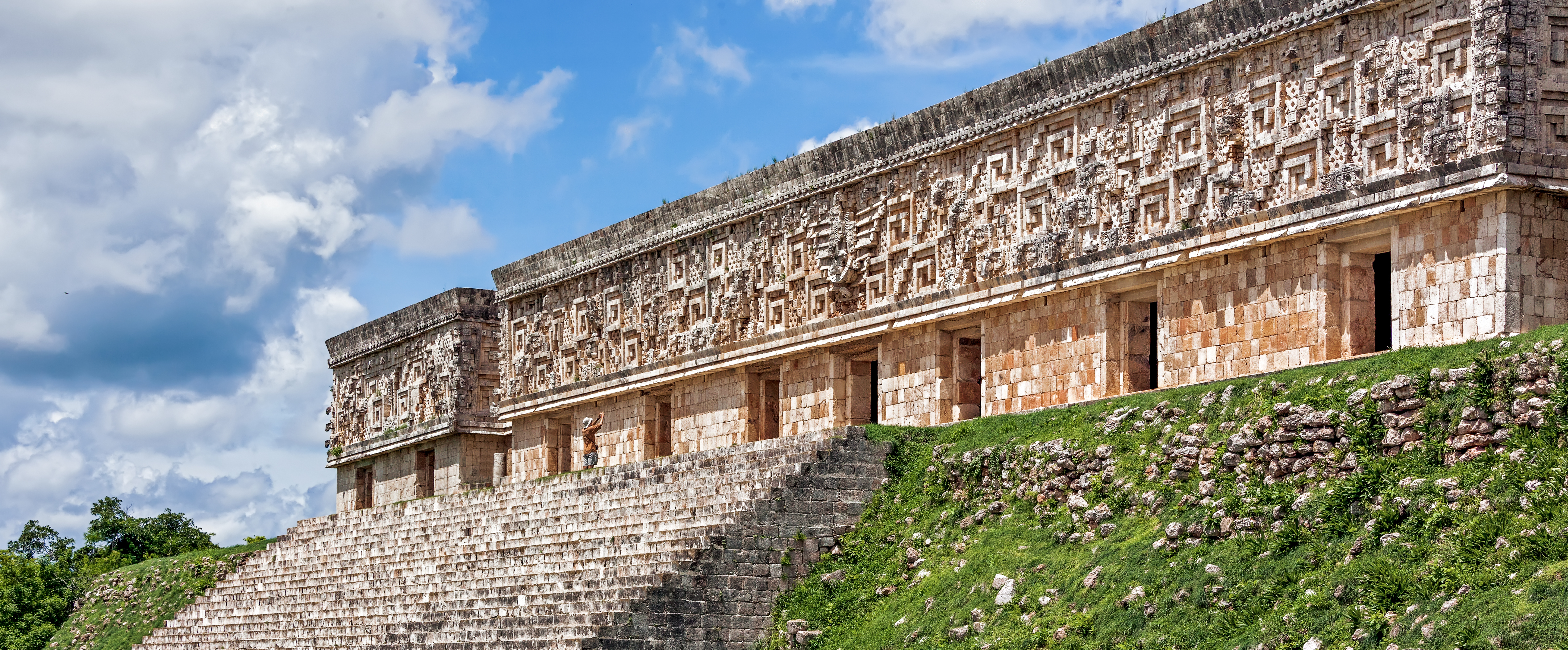 shutterstock_568458433 Uxmal.jpg