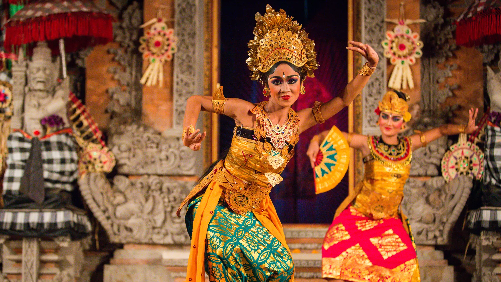 KULTUR - På rejsen oplever I også den rige balinesiske kultur, der rummer masser af ritualer, smukke dragter, templer og meget mere.