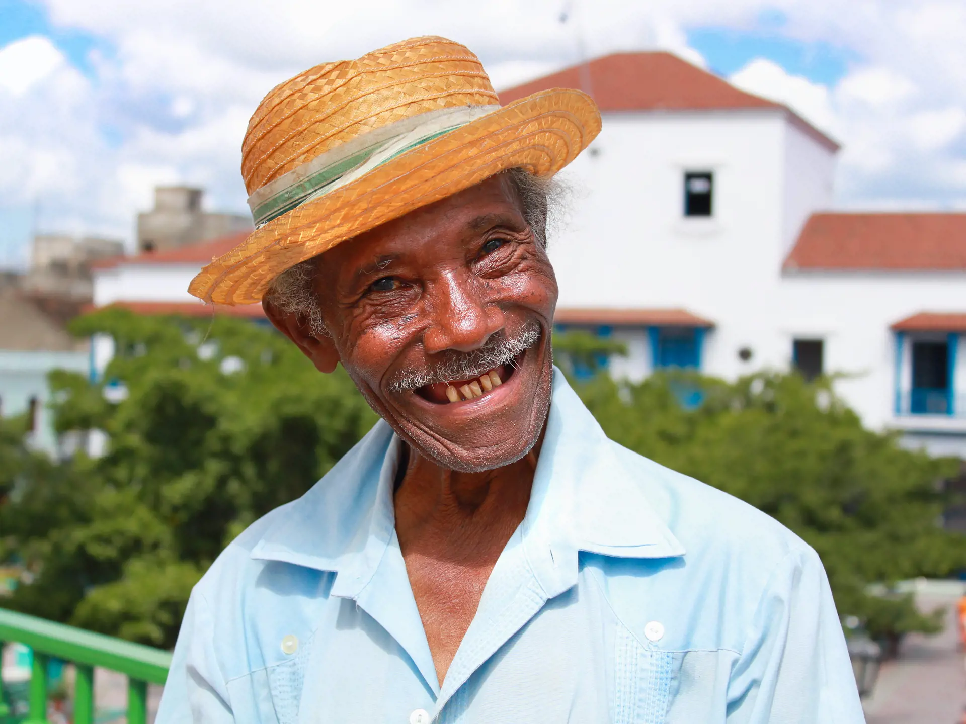 Smilende cubaner i Santiago de Cuba