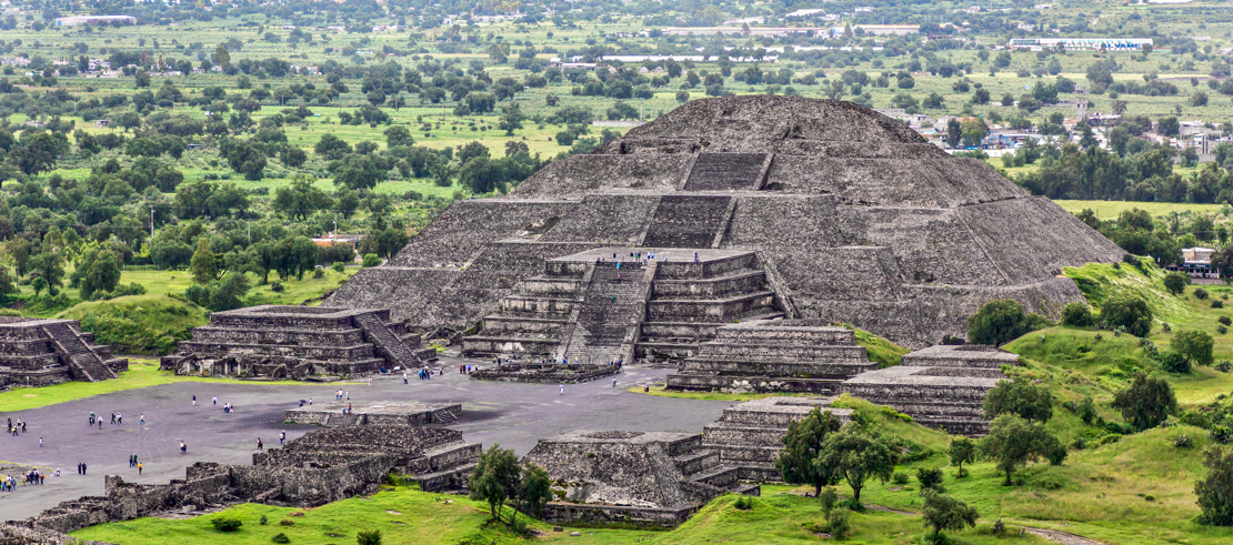 shutterstock_629197340 teotihuacan.jpg
