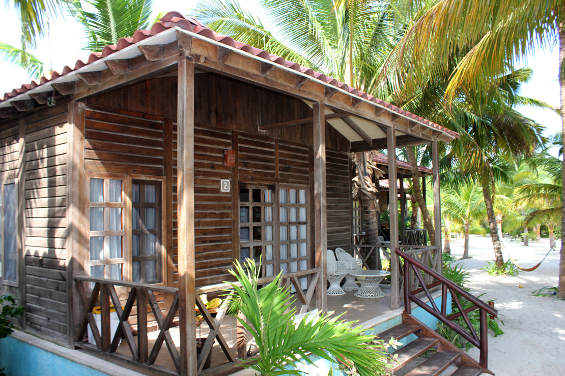 Petit  Lafitte Seaside Bungalow  Resort Hotel i Playa del   Petit  Lafitte Seaside Bungalow  Resort Hotel i Playa del