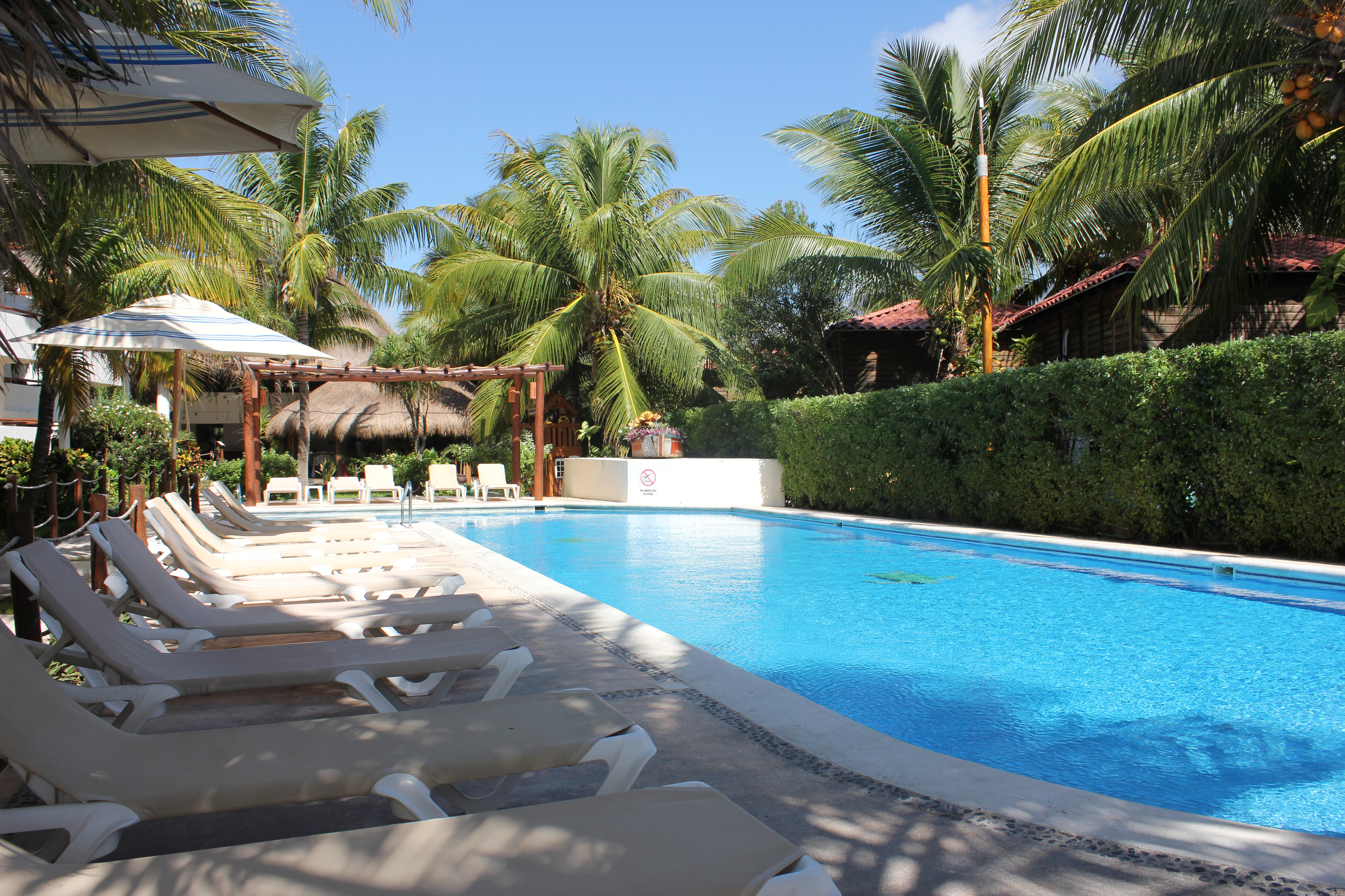 POOLTID - Ved Playa del Carmen kan I både nyde strand eller pool - eller begge dele.
