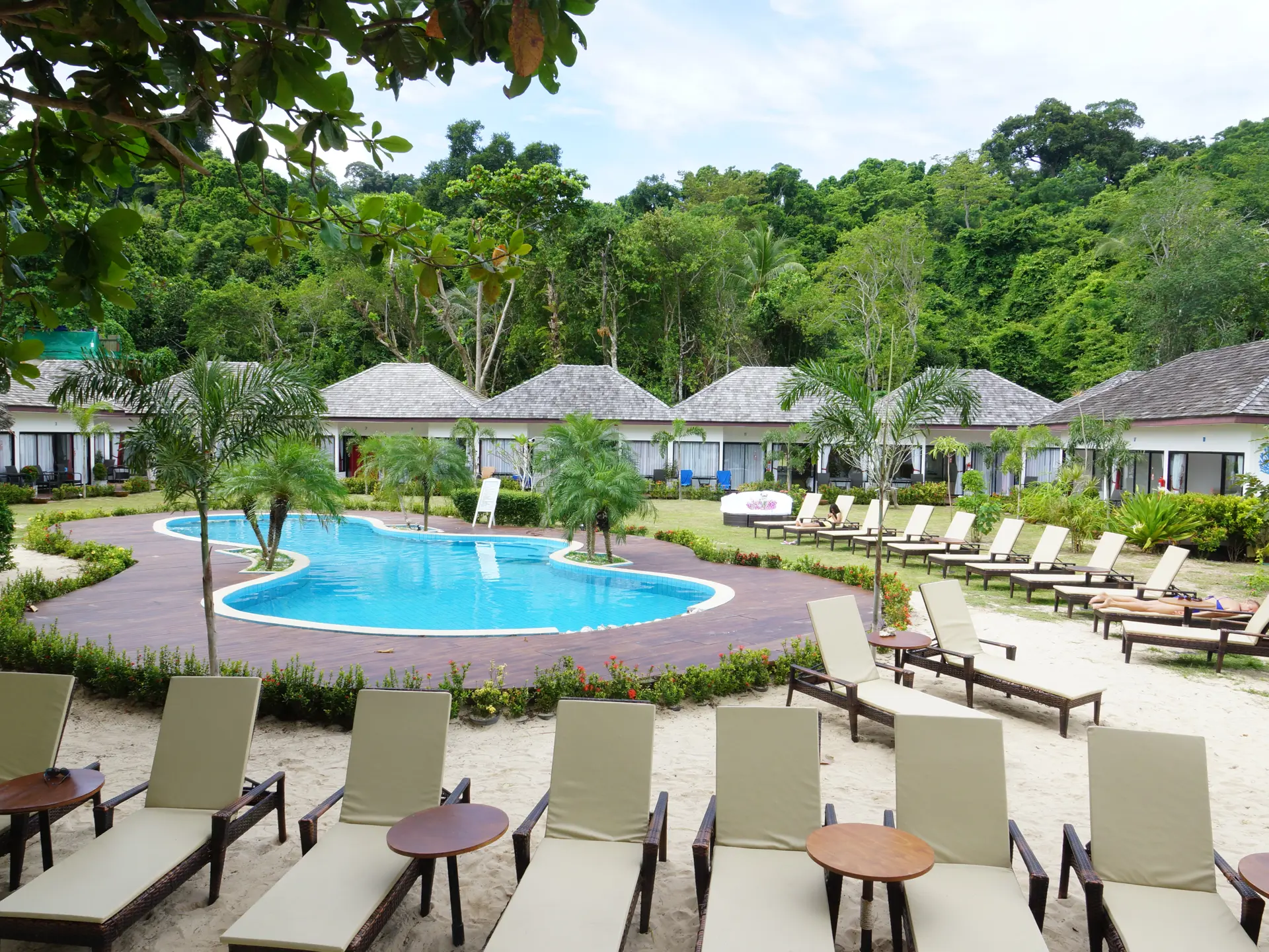 Reef Resort - Koh Kradan (2).JPG