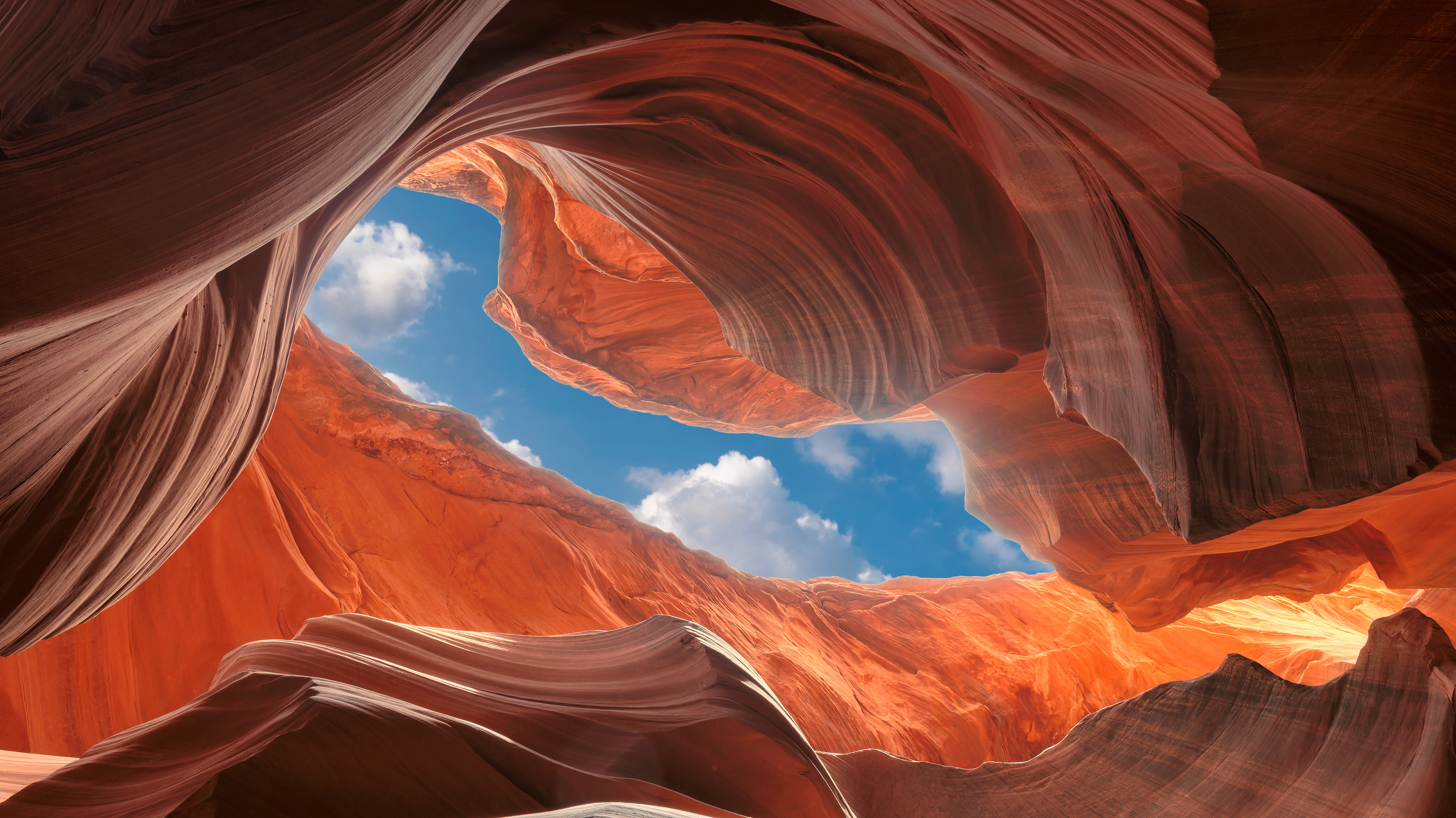 Kig op, når du er i Antelope Slot Canyon - shutterstock_752298253.jpg