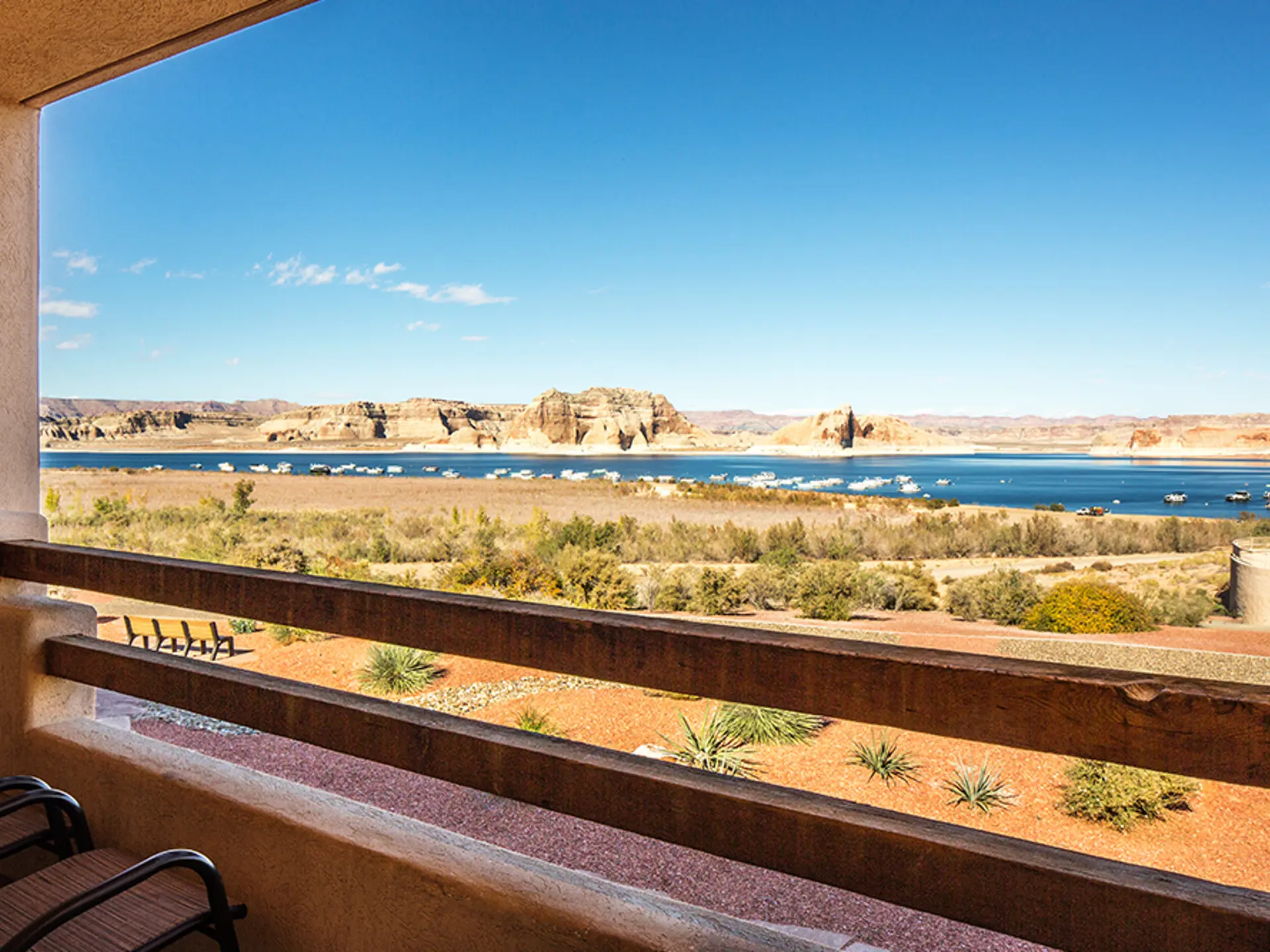 lake-powell-resort_view_1_1000x667.jpg