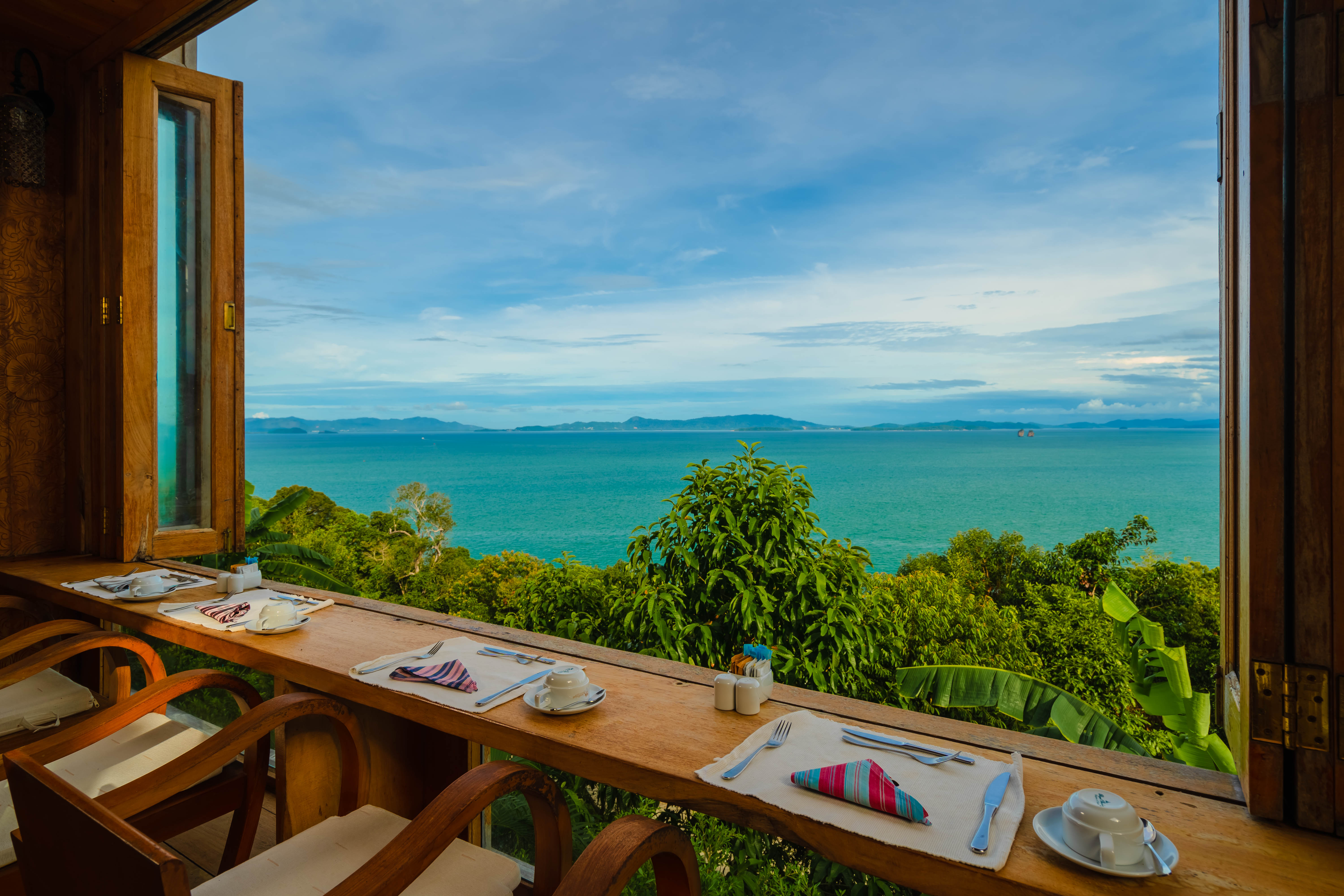 Saaitara Restaurant - 08.jpg