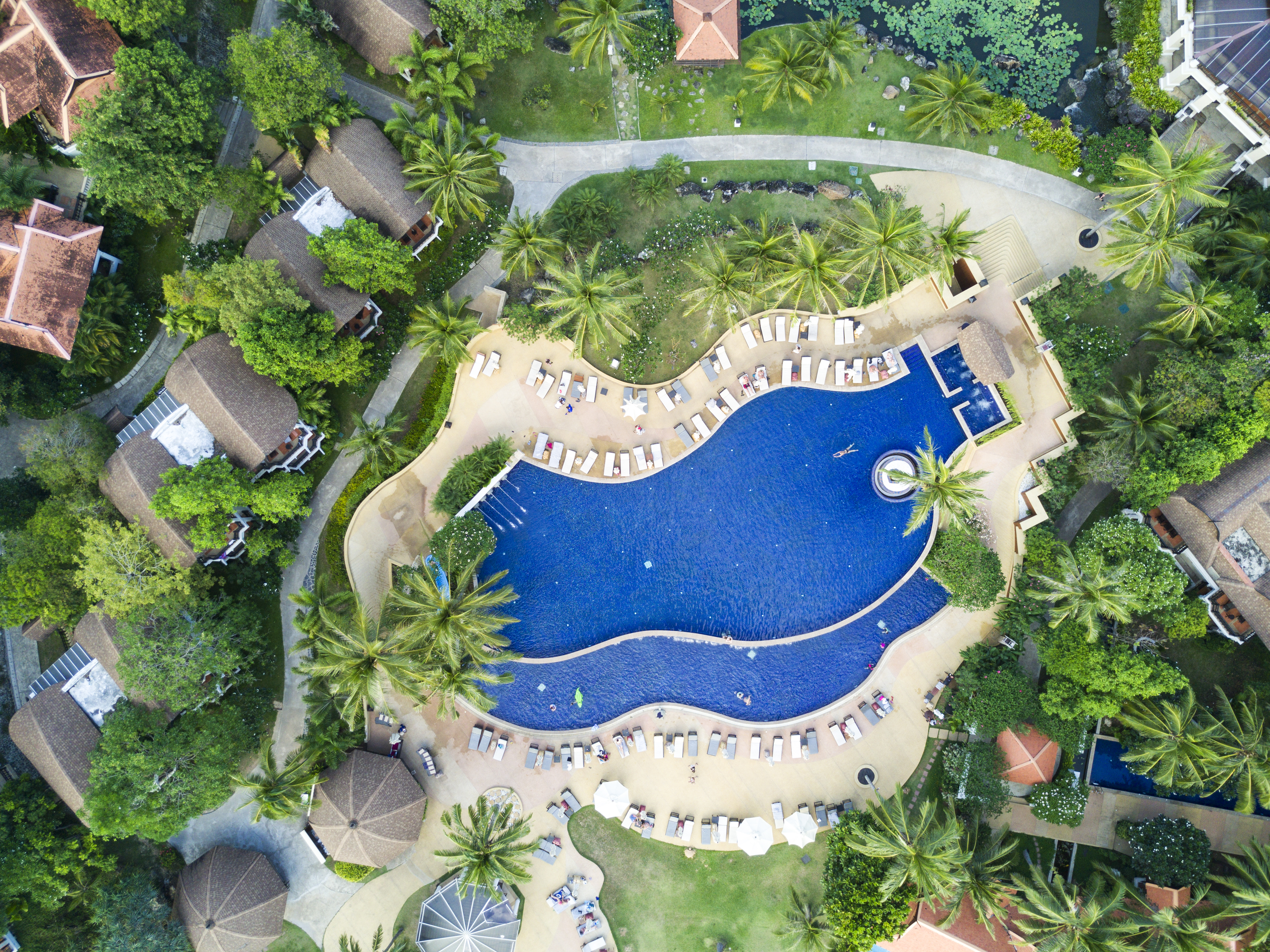 Infinity Ozone Pool (4).jpg