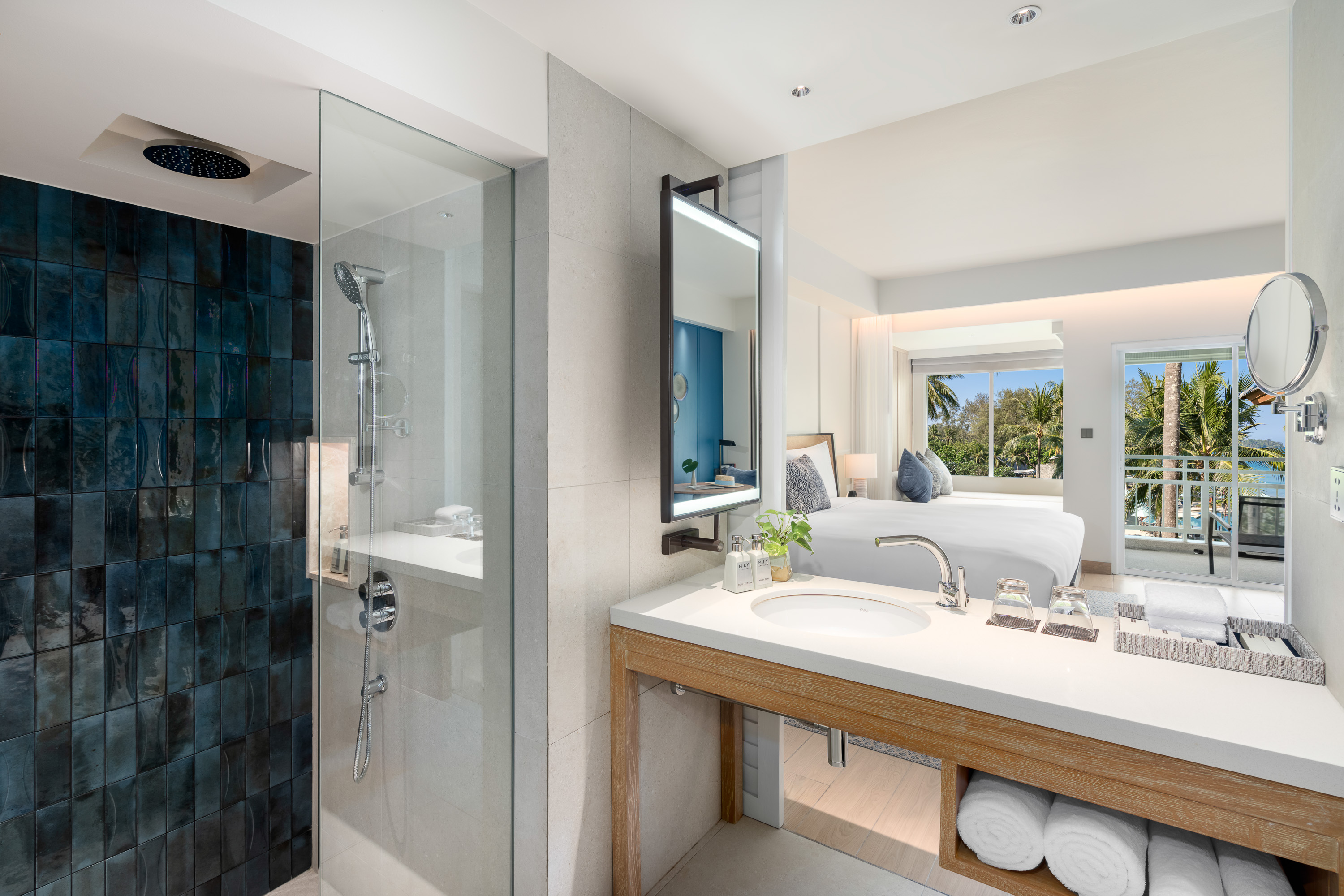 10 Saii Laguna Phuket Ocean View Balcony Bathroom
