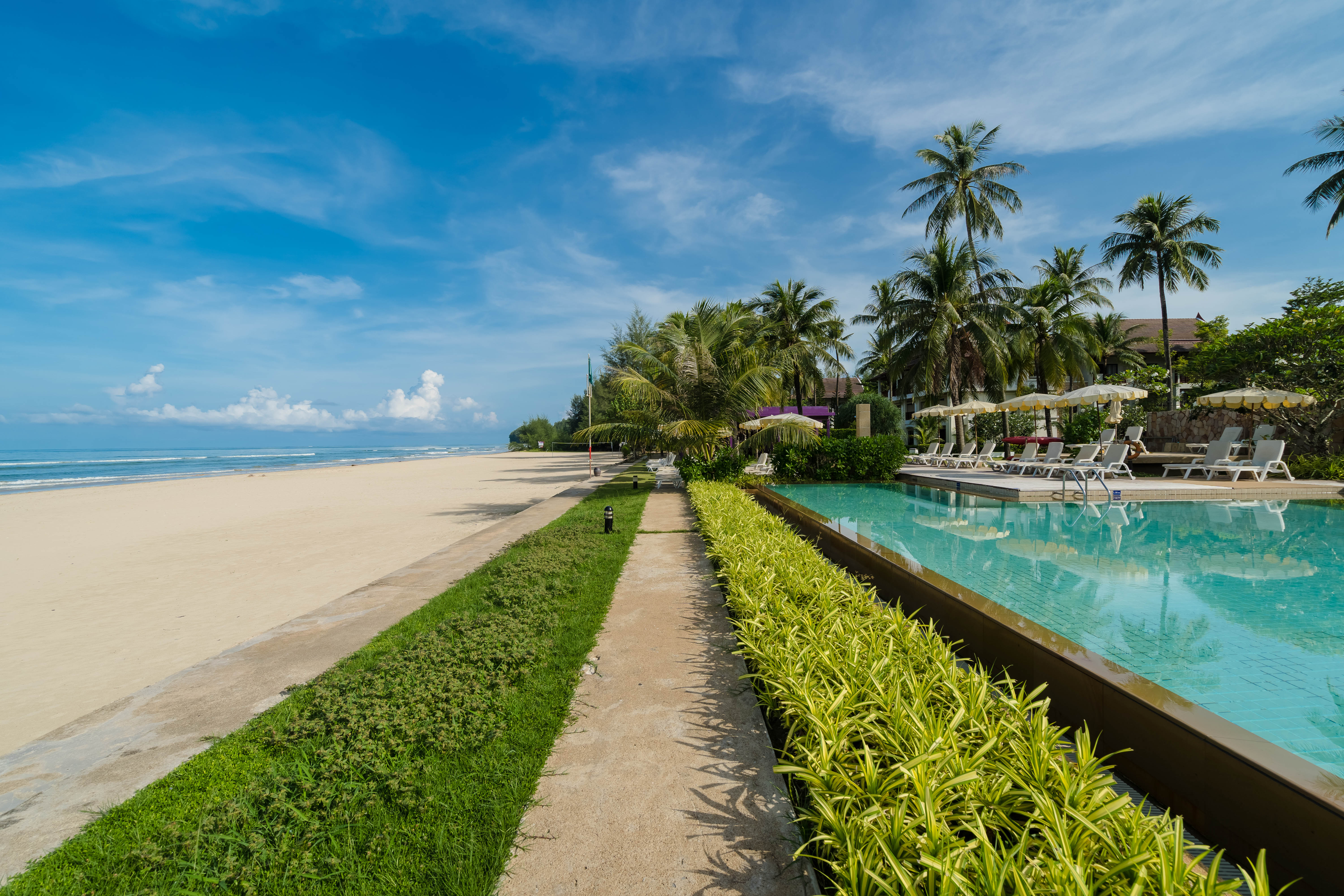 Swimming Pool - 04.jpg (2)