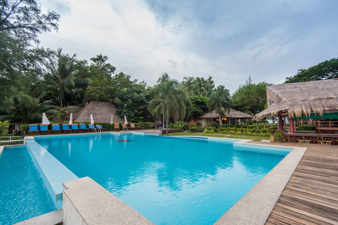 Swimming pool-5.jpg