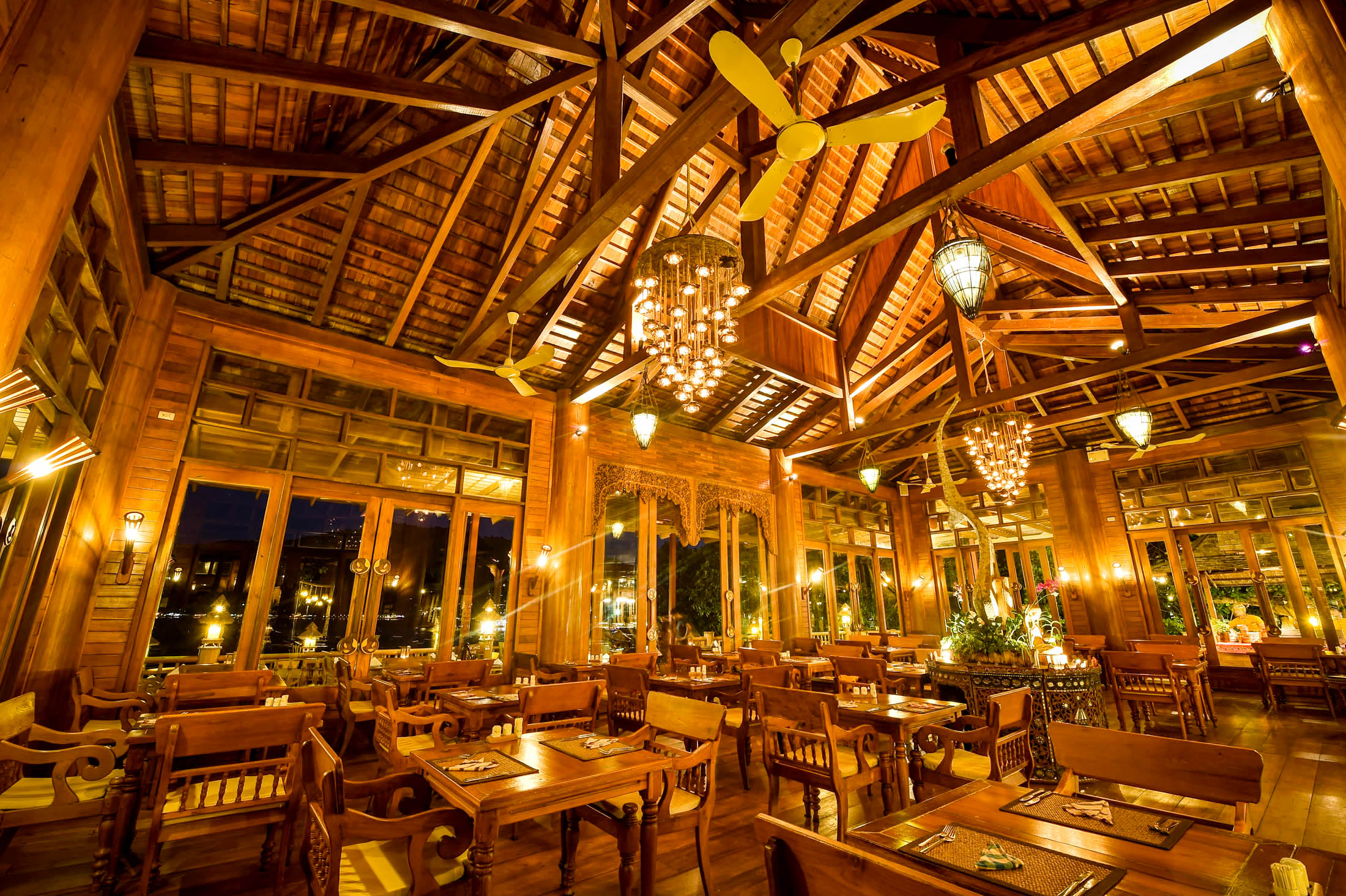 Chantara Restaurant (5).jpg