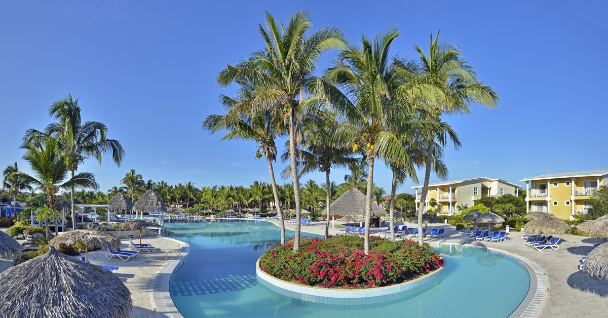 15Ameliacayostamaria Pool 1200X628