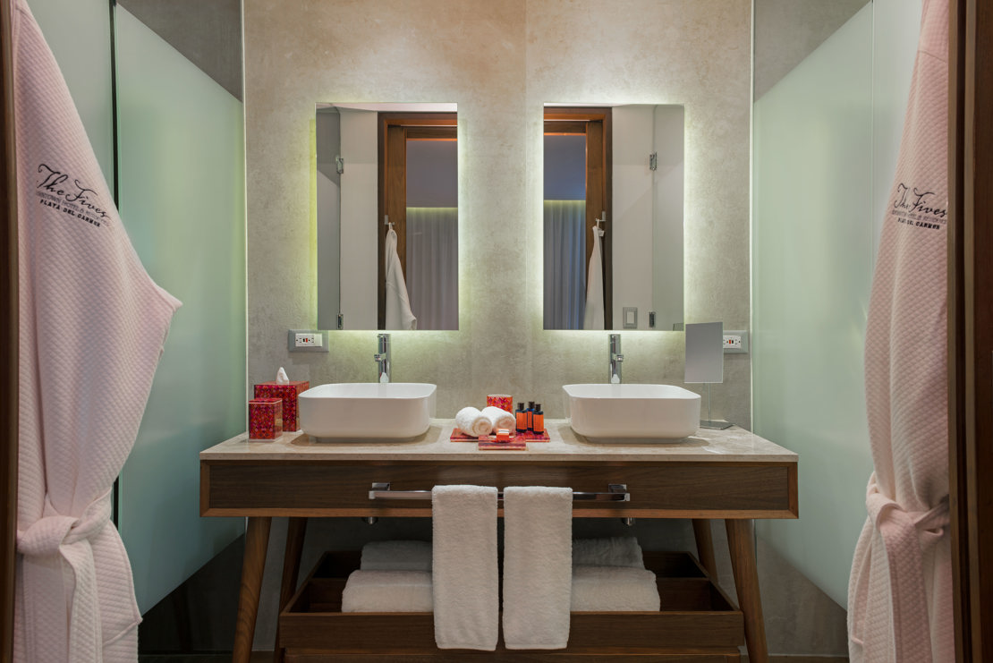 The Fives Downtown Bathroom Amenities