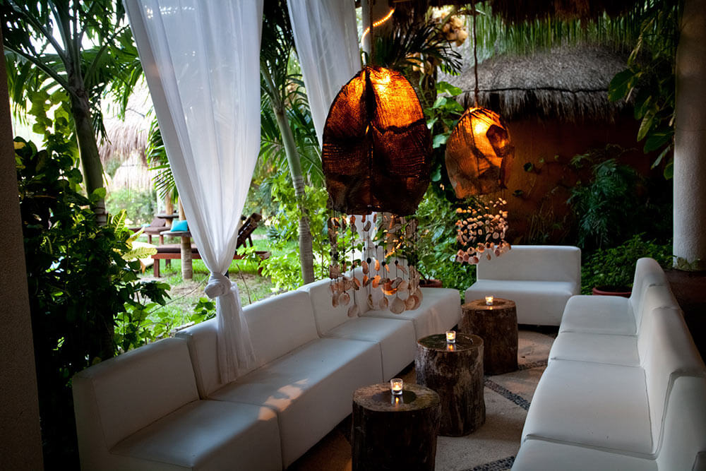 ZONAS NOBLES LOBBY REST. EXTERIOR 021