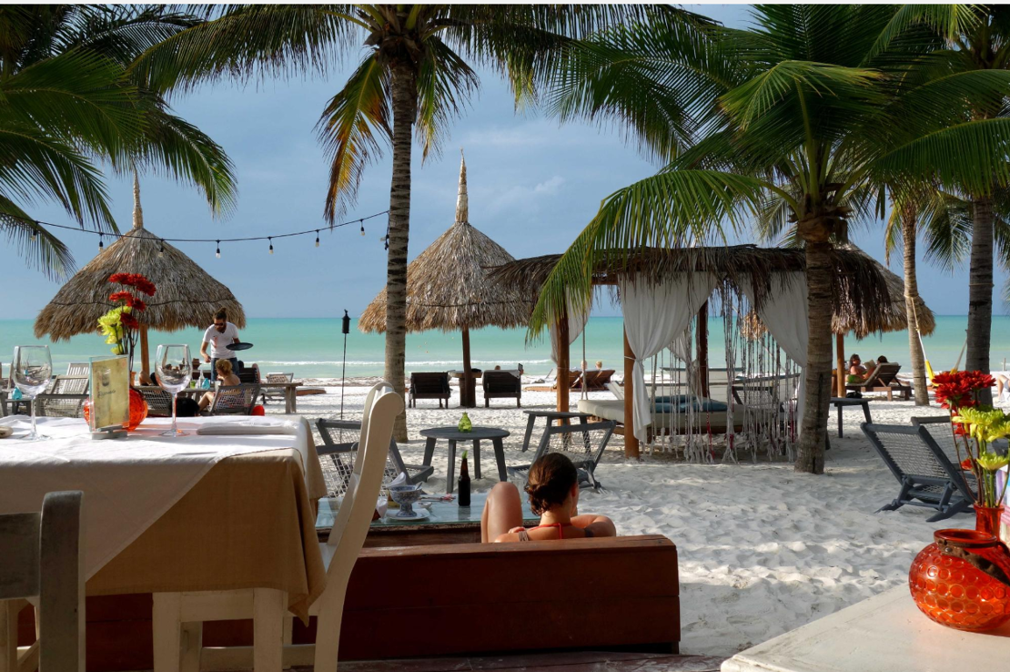 Mandarina Seaside