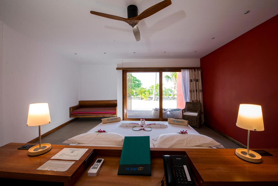 FAMILY ROOM INTERIOR