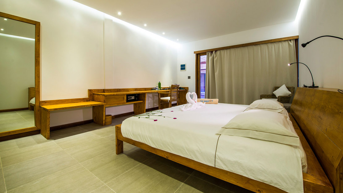 Maldives Seaside Room 0352