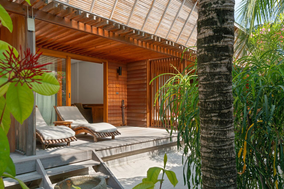 SEASIDE VERANDAH