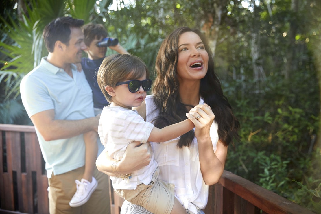 1 Candid Fam Walkway 2358R