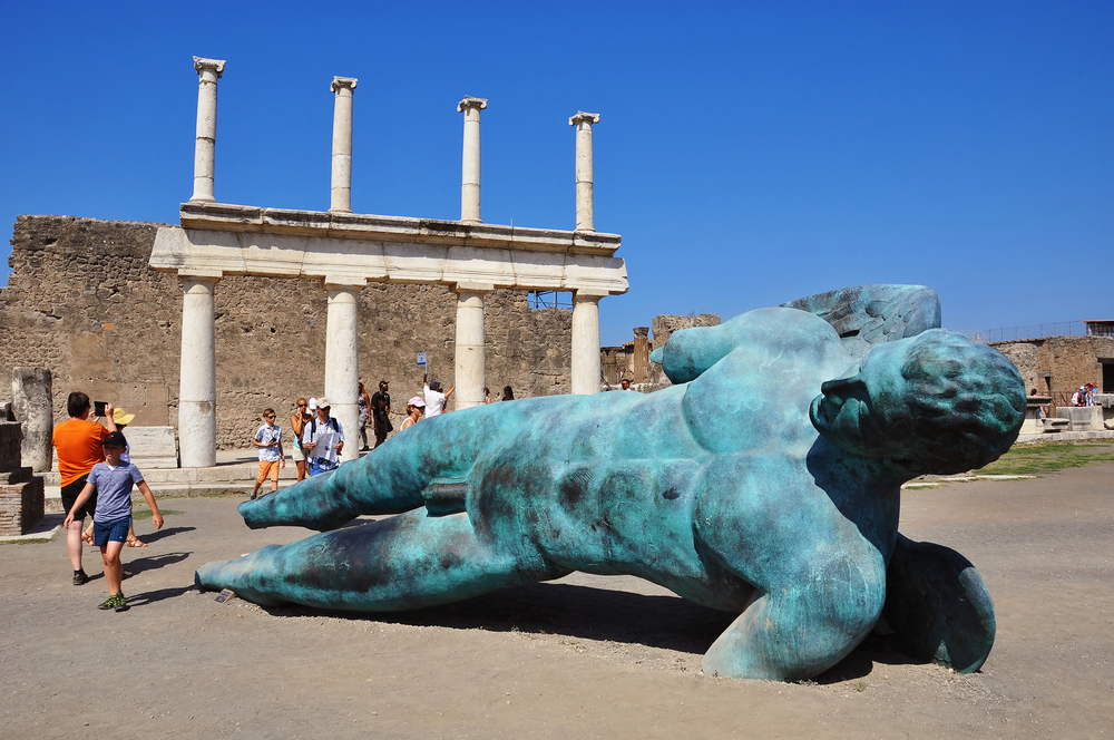 Shutterstock 469525496