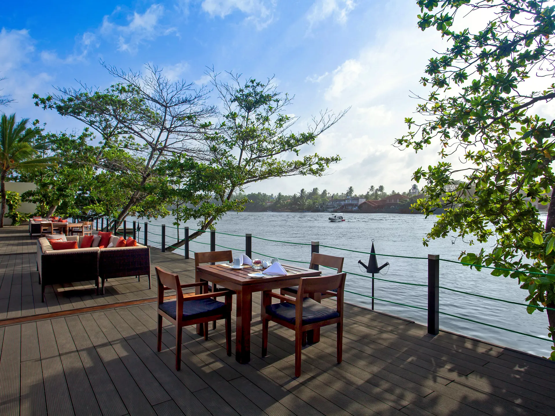 NH Bentota Ceysands Resort Restaurant Cafe Bem Deck