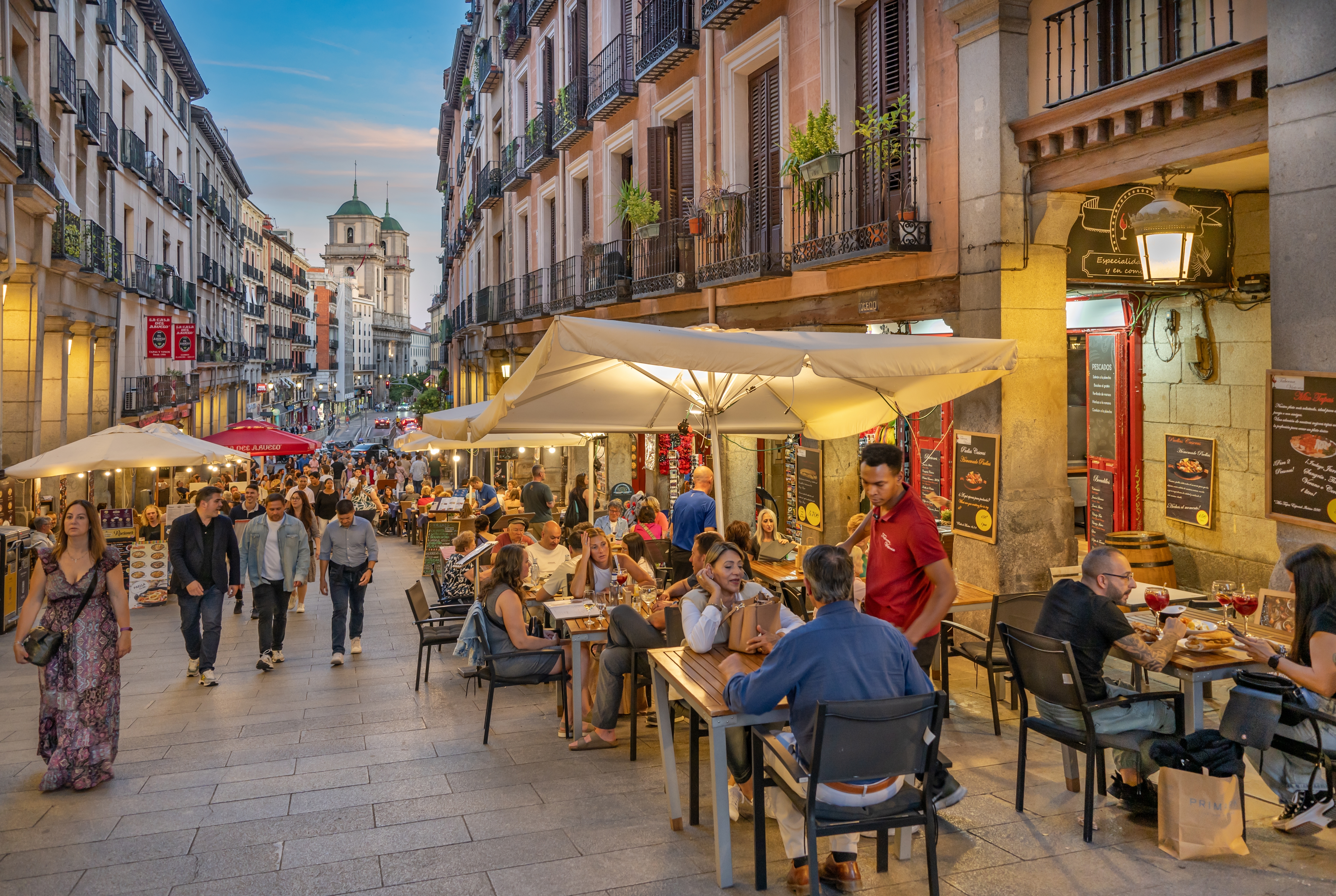 Shutterstock 2502195319 MADRID, SPAIN APRIL 12, 2023 Plaza Mayor In Madrid, Spain