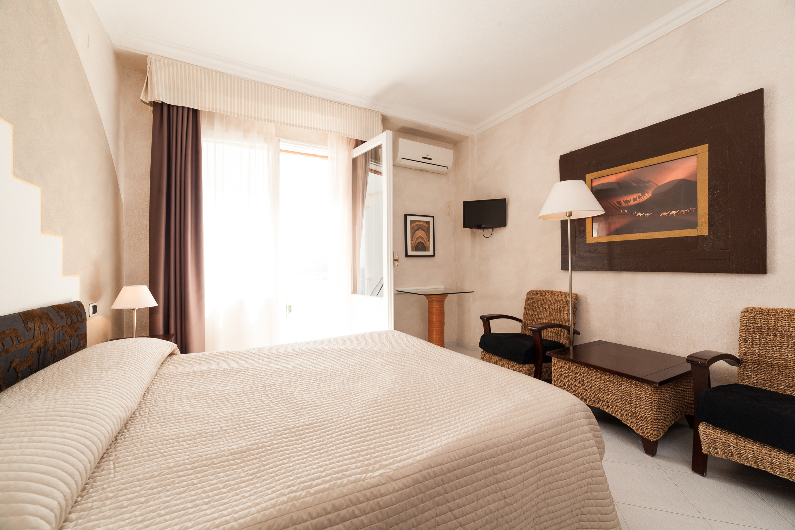 Family Room Main Bedroom