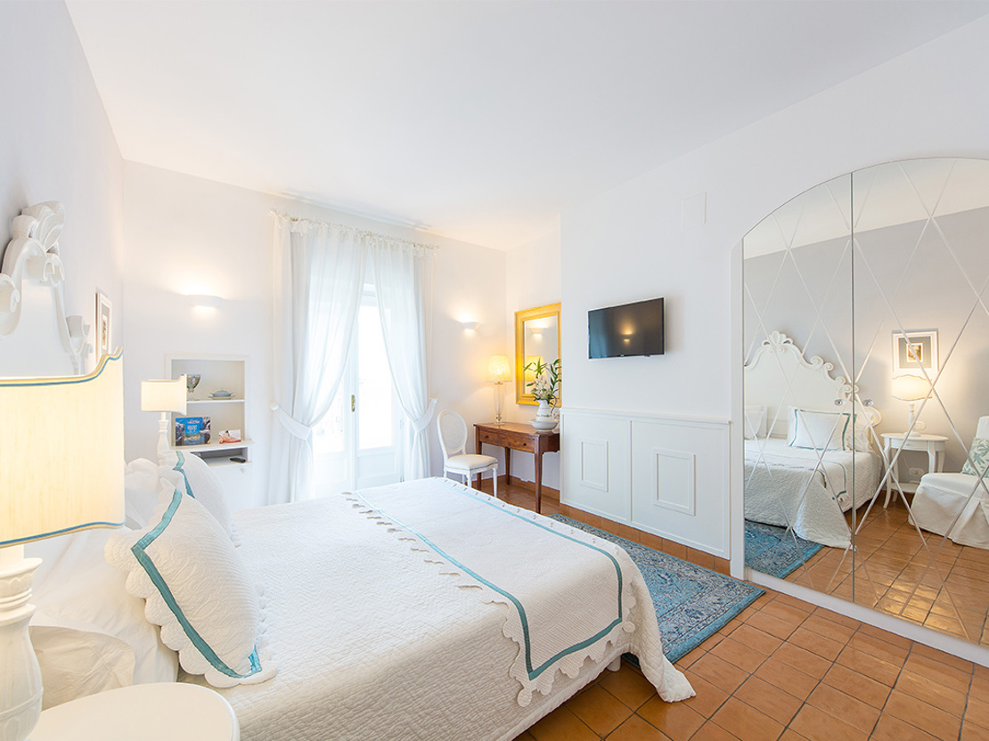 Værelserne er fine på Villa Romana