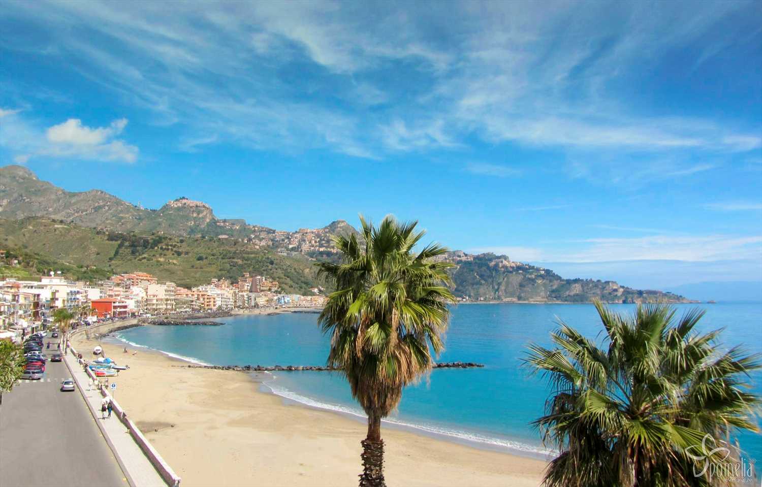 Giardini Naxos Strand