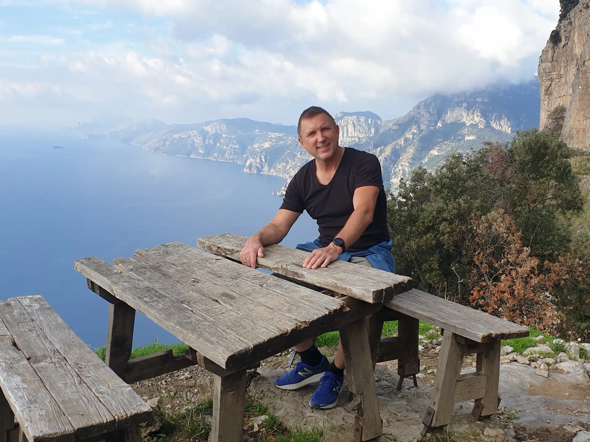 Henrik fra CPT klar til frokost på Gudernes Sti