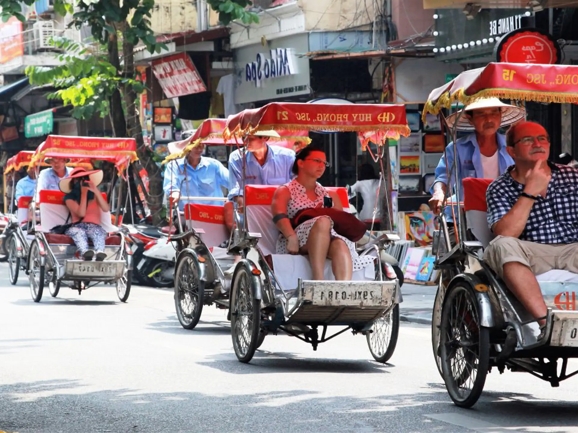Hanoi Local Food Tour By Cyclo