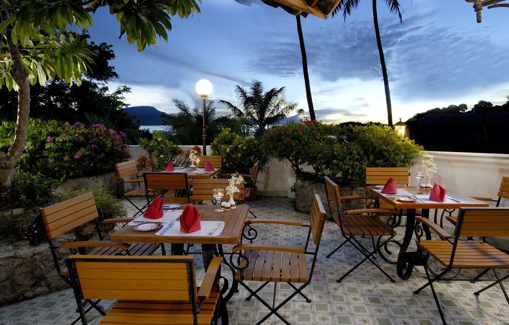 Cape Panwa Hotel Uncle Nan Restaurant