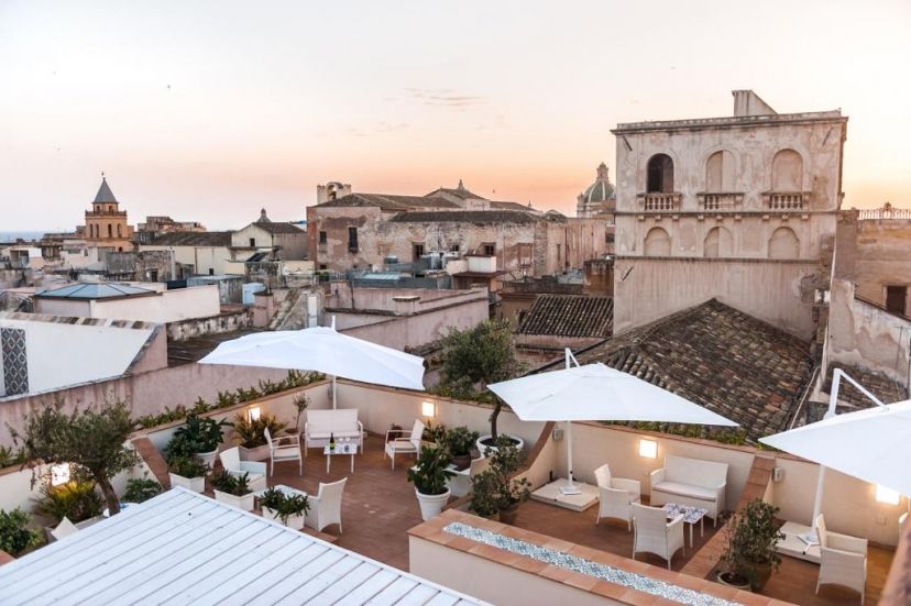 Rooftop Lounge Bar Terrazza 9