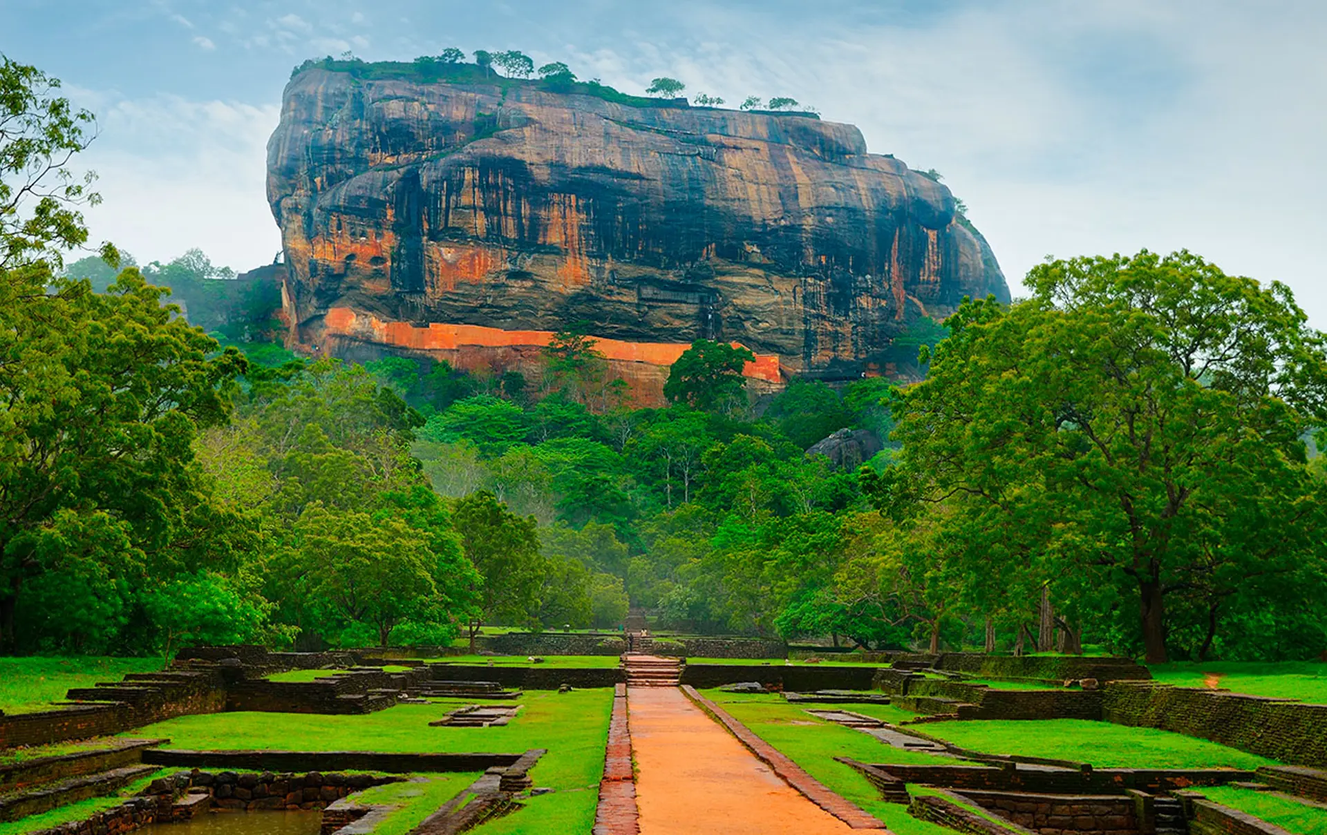 Srilankahøjdepunkterogbadeferie-desktop.jpg