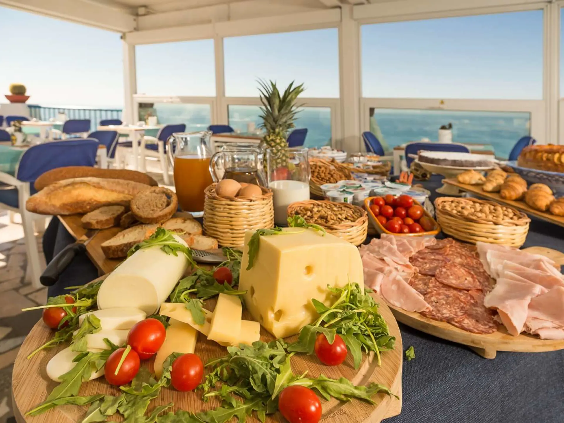 Så er der gjort klar til morgenmad på Hotel Villa Maria