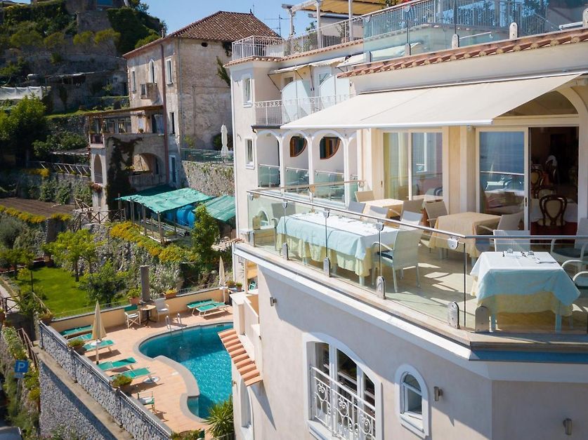 Hotel Bonadies i Ravello ligger på en skråning med en superb udsigt