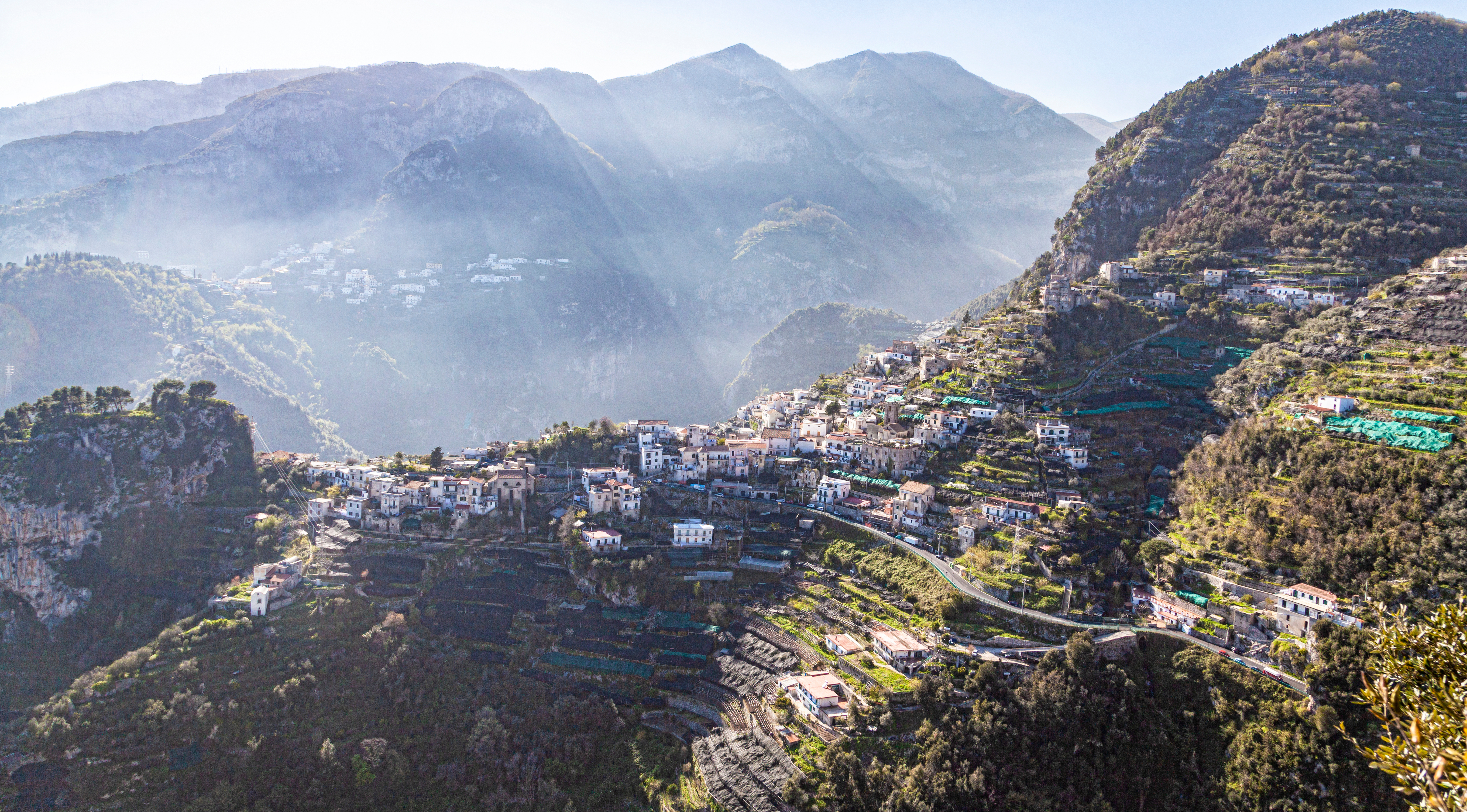 Ravello er omgivet af gamle dyrkningsterrasser