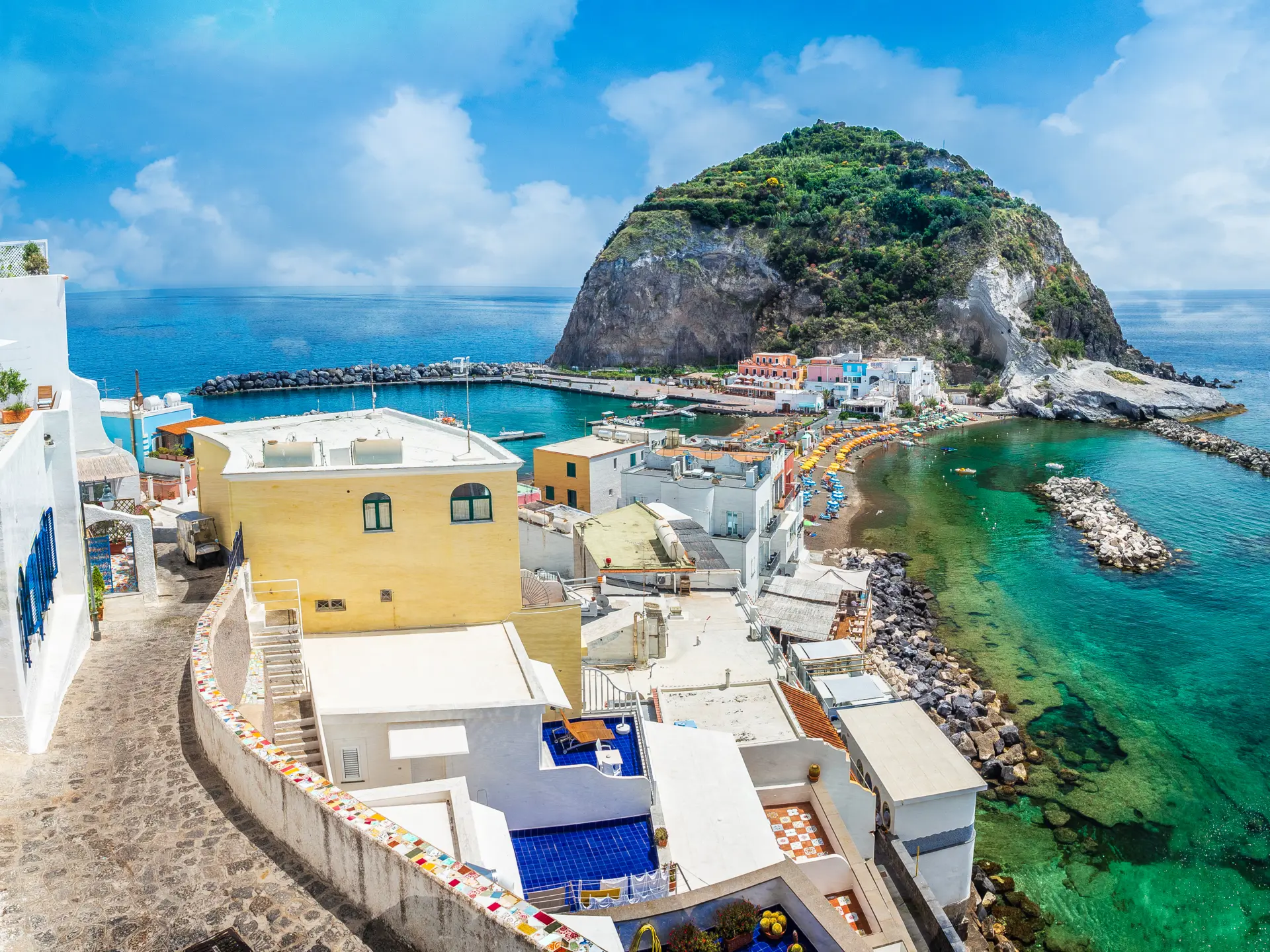 Sant'Angelo er en af de mest malerisk byer på Ischia - og så er den bilfri