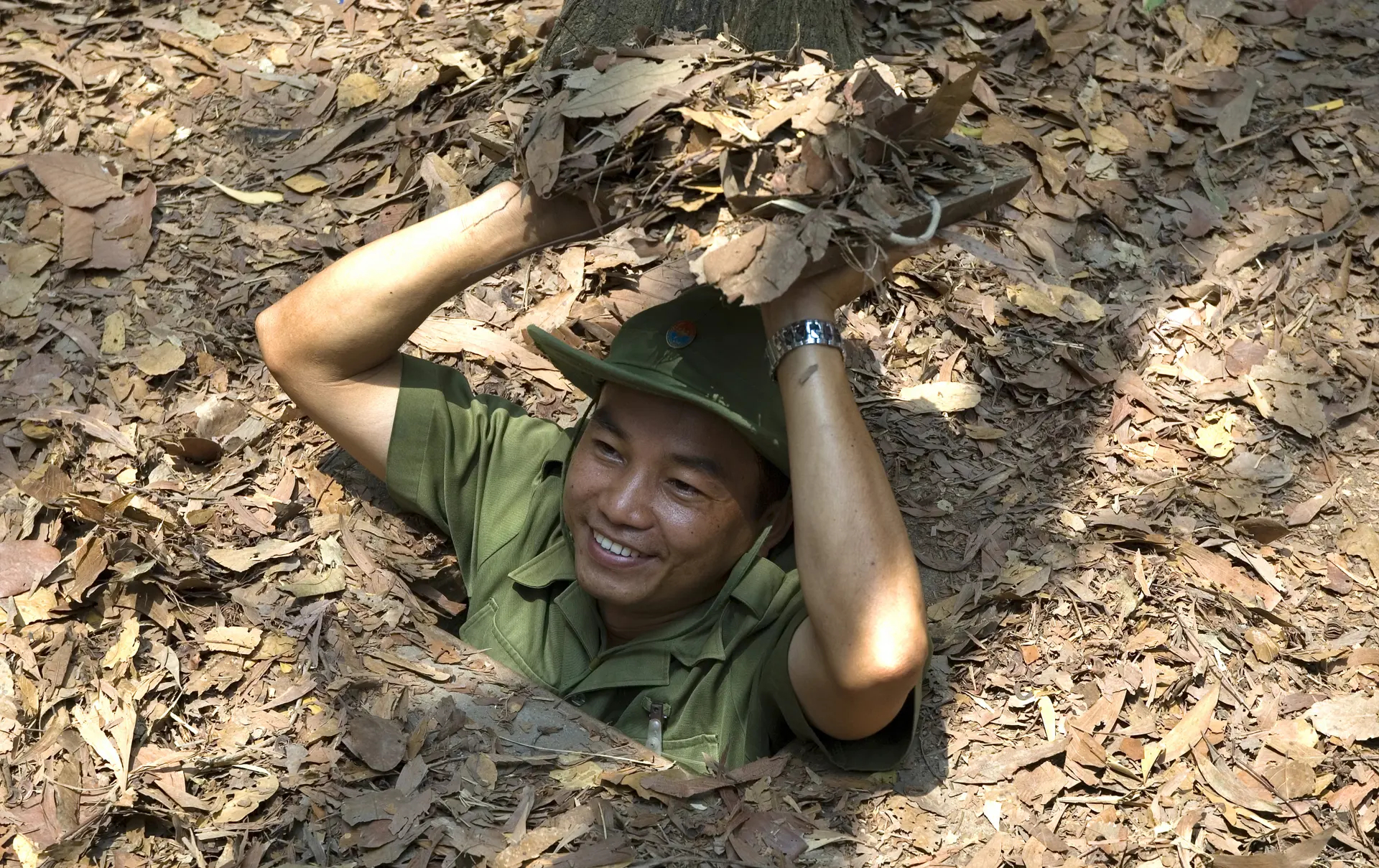 CU CHI - I dette område i det sydlige Vietnam kan I opleve Viet Congs imponerende tunnelsystem og få et spændende indblik i Vietnamkrigen, Check Point Travel