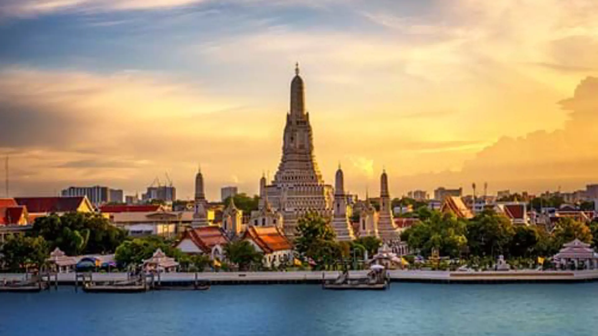 The Temple Chao Phraya Riverside The Famous Wat Arun