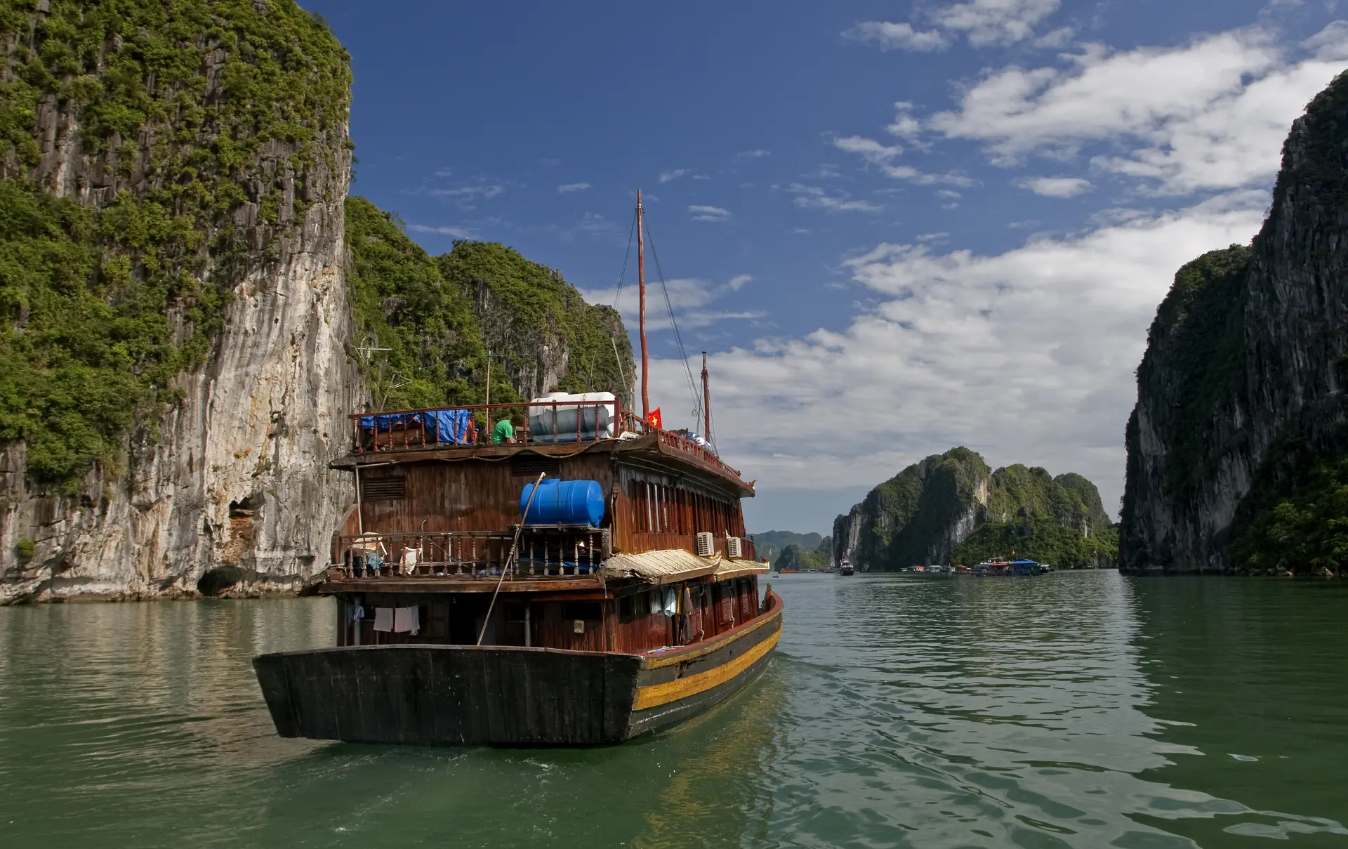 Halong sejlads - Kopi.jpg