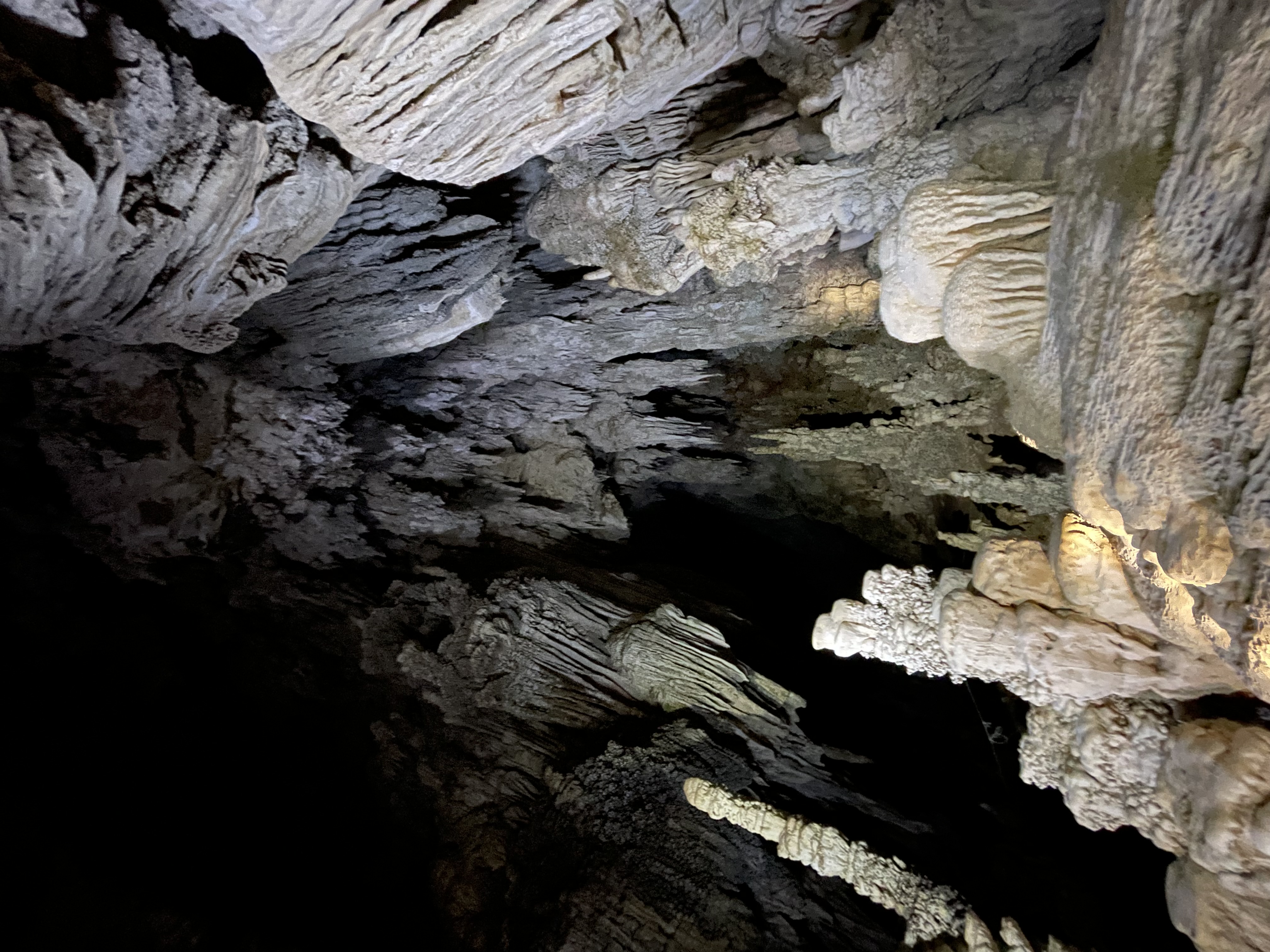 The Laguna Cheow Lan Lake (8)