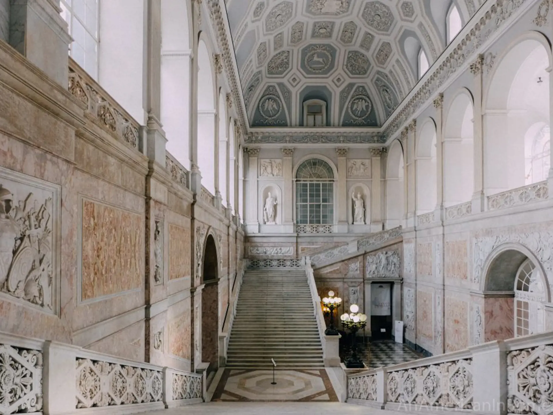Palazzo Reale Naples Italy 6 1024X683