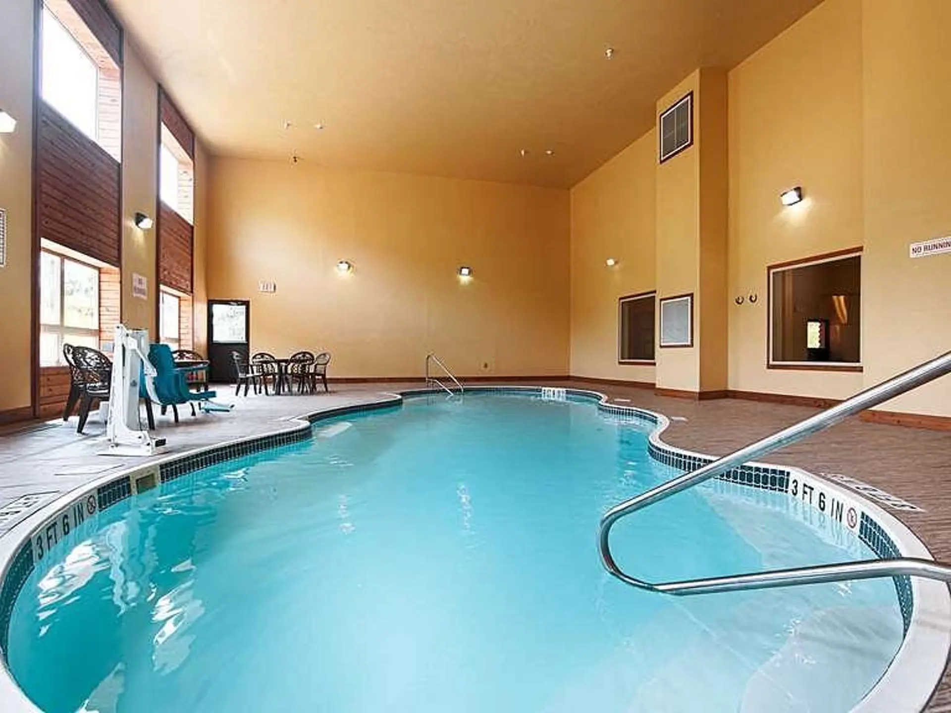 Best Western Devils Tower Inn 2
