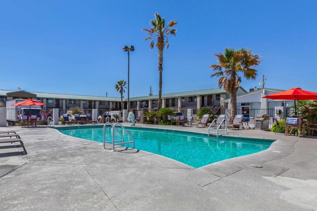 Best Western Plus King's Inn & Suites 6