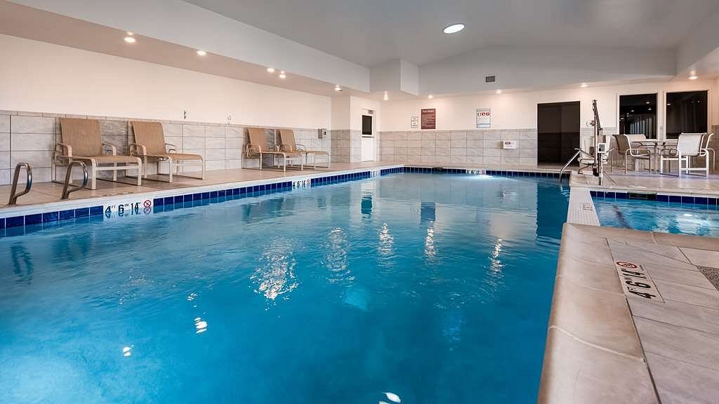 Best Western Plus Silver Saddle Inn 5