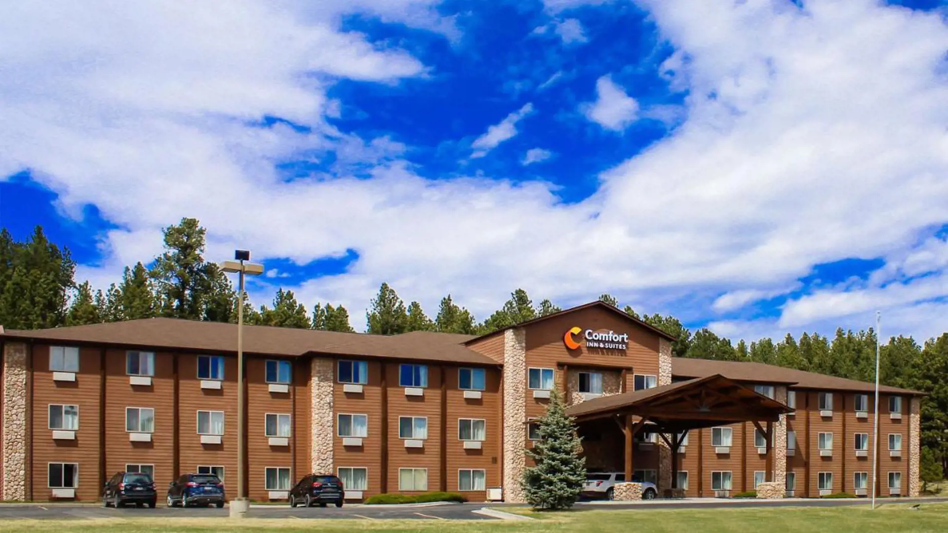 Comfort Inn & Suites Custer 3